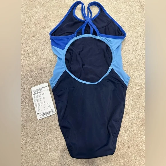 Athleta Freestyle Colorblock 1-piece swimsuit 32/XS NWT One Pieces